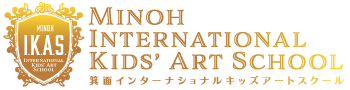 箕面インターナショナルキッズアードスクールロゴ